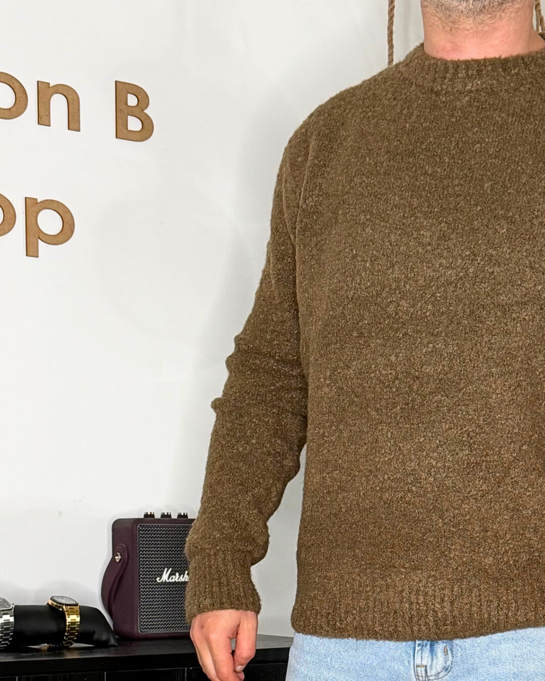 Pull marron homme col rond – matière douce & confort quotidien