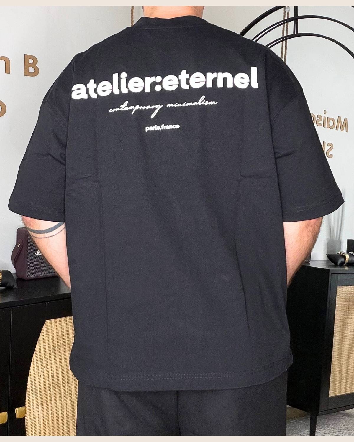 T-shirt noir oversize homme – style moderne & confort au quotidien